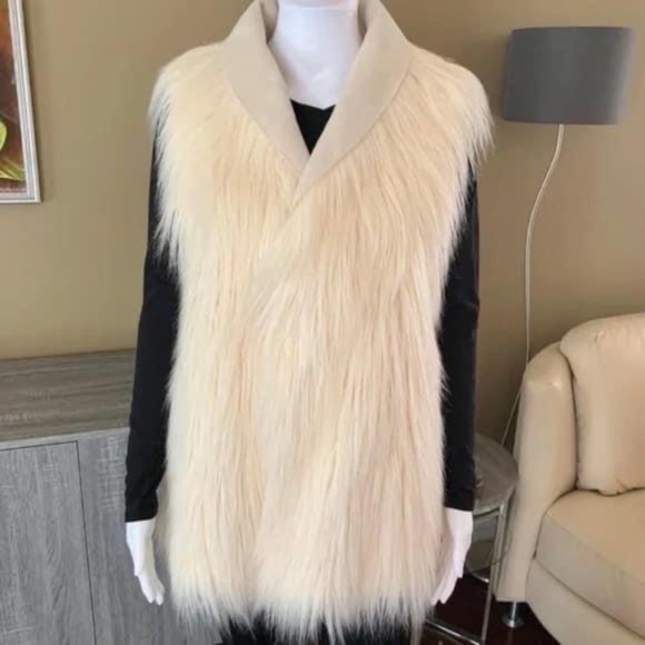 ARMANI Jeans Reversible Waistcoat - Picture 6 of 13